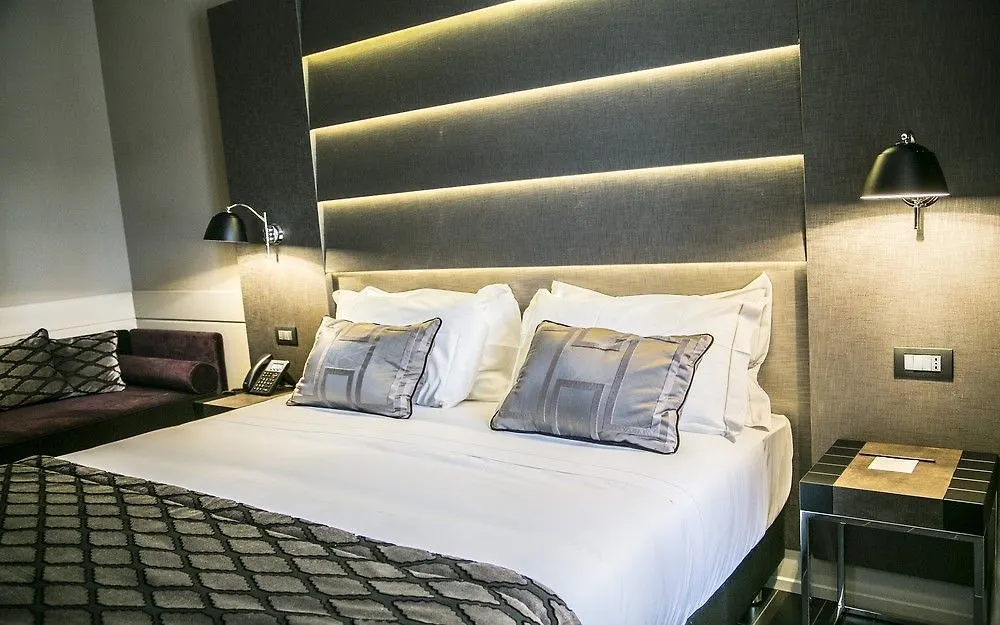 The Style Hotel Róma 4*,